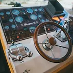 Discoverboat - Pita - Exclusive Boat&breakfast Botel *