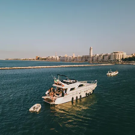Discoverboat - Pita - Exclusive Boat&breakfast Bateau-hôtel Bari